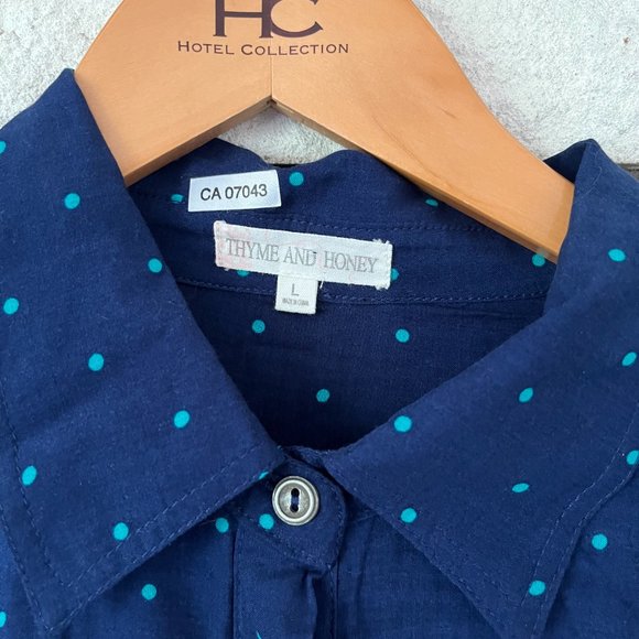 Blue/teal polkadot shirt NWOT - Picture 2 of 5